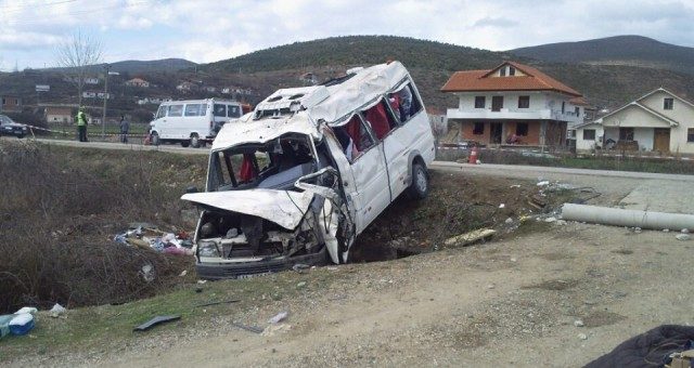 mikrobus_aksident_29858.jpg