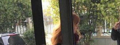 Studentja që ‘skuqi’ Lindita Nikollën shkon në prokurori