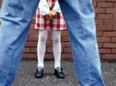 Ersekë, i moshuari përndjek 13 vjeçaren