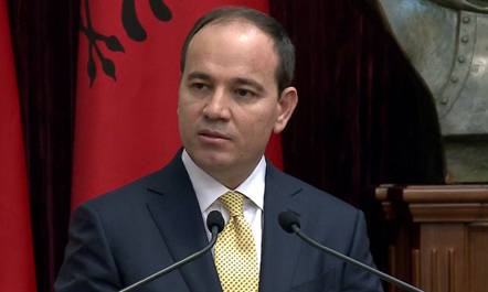 Bujar Nishani: Qëndrojini Kushtetutës dhe ligjeve