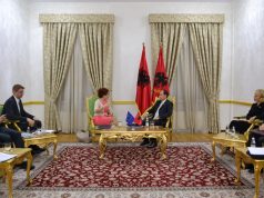 Nishani pret Vlahutin: Shpresoj se Rekomandimi do votohet edhe nga Këshilli i Ministrave