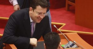 VIDEO/Astrit Patozi, kënga e tij për Sokol Olldashin