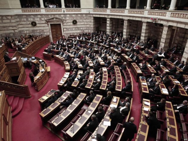 parlamenti_grek_5272.jpg