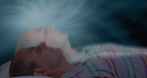 HISTORIA/ Mjeku që “vdiq” dhe u kthye nga “ferri”…, ndërron mënyrën e jetesës