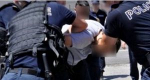 “Kredia e fundit” në Tiranë, pranga 4 personave