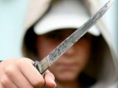 Tiranë, daja plagos nipin me thikë te Sanatoriumi