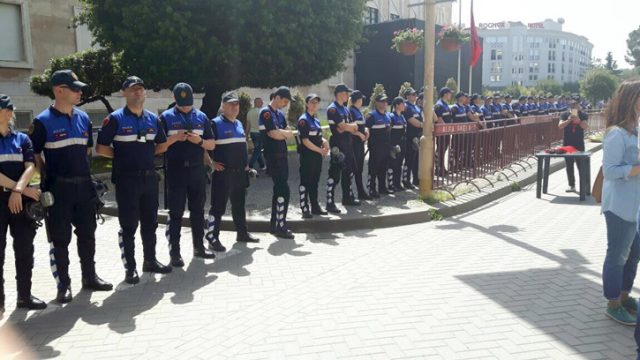 police_proteste_pd_13_maj3_46473.jpg