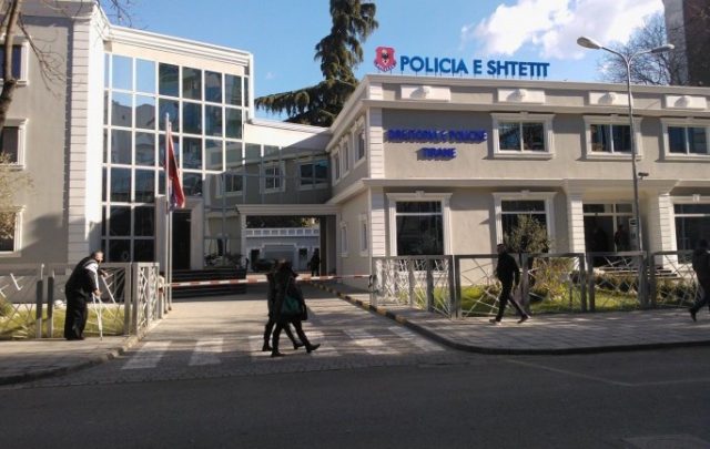 policia_e_tiranes1_e1447873927320_38994.jpg