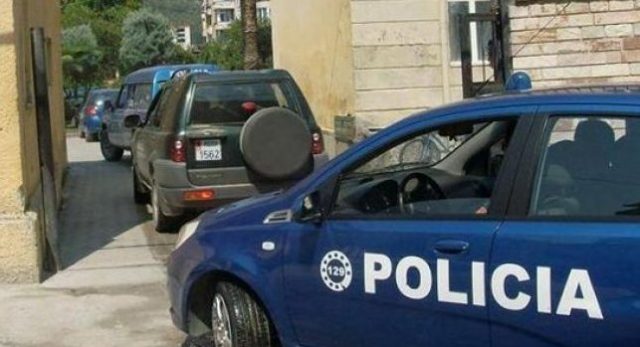 policiaaa_11042.jpg