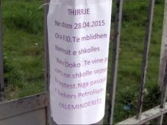 Marinzë, nxënësit e shkollës ndërpresin mësimin, protestojnë për gjendjen e rëndë