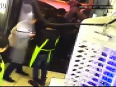 VIDEO & EMRI/ Vodhi në dyqanin kinez, ja si rrihet barbarisht i riu shqiptar