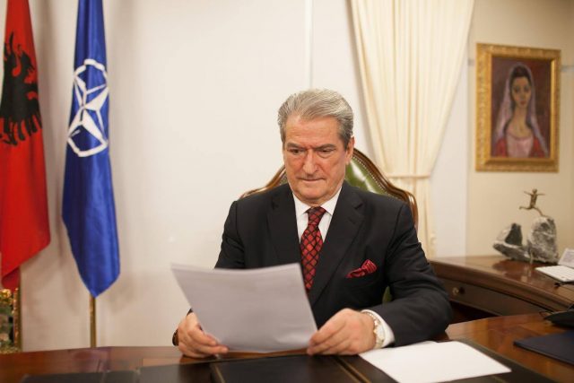 sali_berisha_copy_1_20152.jpg