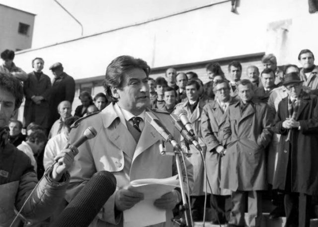 sali_berisha_dhjetor_1990_38516.jpg