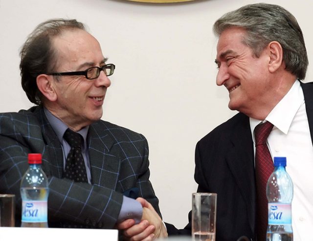 sali_berisha_ismail_kadare_43916.jpg