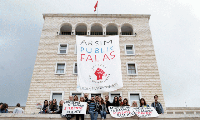 studente_proteste1_11134.gif