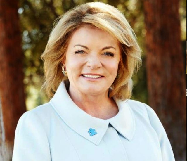 SALI BERISHA/ Homazhe për Suzanne Wright