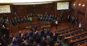 Betohet Hashim Thaçi