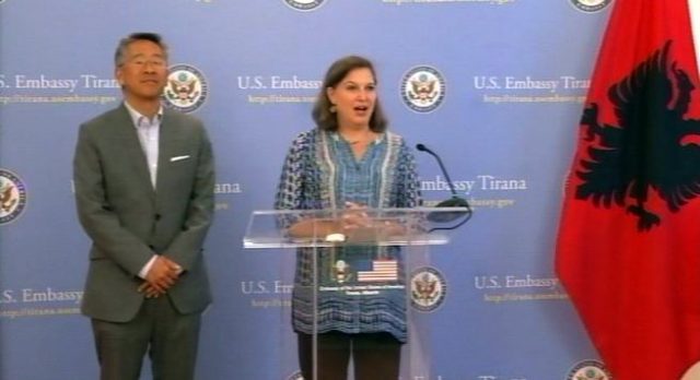 victoria_nuland_donald_lu_29657.jpg