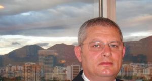 Konfliktohet me Ahmetajn, shpërfillet nga Rama, largohet nga PS deputeti Vladimir Kosta