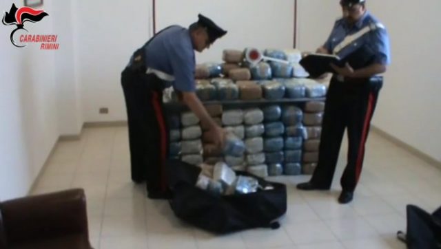 Mediat italiane: Trafiku i drogës drejt Italisë, biznesi i preferuar i kriminelëve shqiptarë