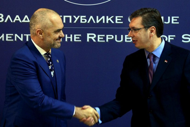 vucic_edi_rama_ne_tribun_35329.png