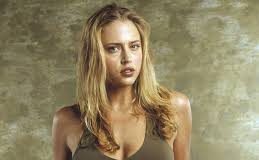 Djeg të dashurin me acid, arrestohet aktorja hollivudiane