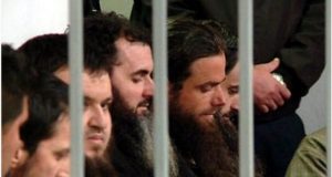 Prokuroria kërkon 152 vjet burg për ‘xhihadistët’ që dërgonin shqiptarë në Siri