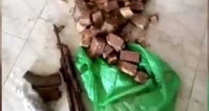 VIDEO/ Bllokohen drogë, armë e municione, në pranga tre punonjës të administratës