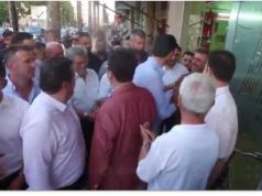 Basha i gjendet kalimtarit qe u pengua ne trotuarin e Kavajes