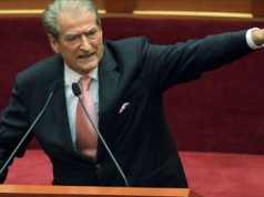 Reagon ish-Kryeministri: Nuk e kanë fajin tollumbacet, ja kush i helmoi protestuesit