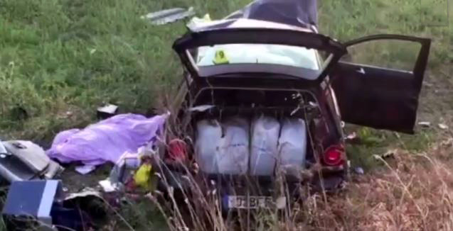 Aksident, makina del nga rruga