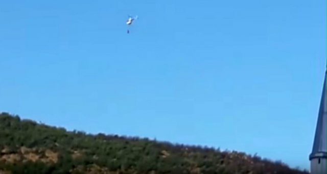 helikopter fik zjarr