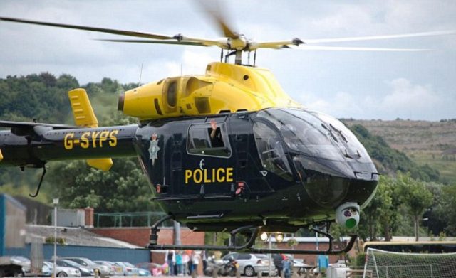 Policia Helicopter, Angli