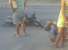 FOTO/ Aksident i tmerrshëm, e përplas makina, motorristi fluturon në ajër