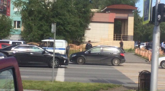 auto_5997fdc2fc7e9378658b45671503133423