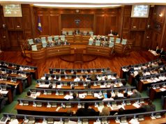 Kosovë, ndërpritet sërish seanca e Kuvendit, a do të zgjidhet kryetari i ri