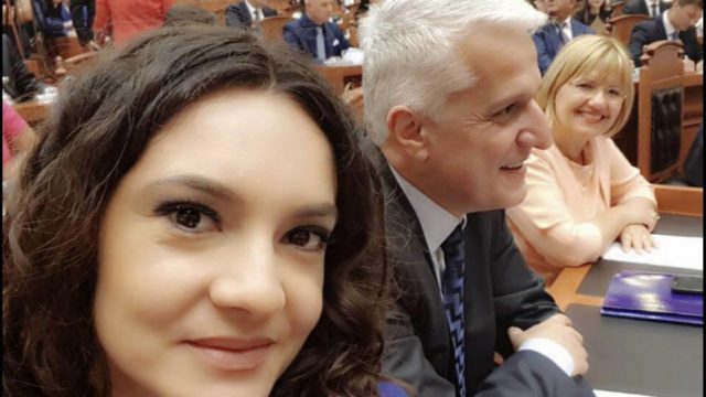 Elisa Spiropali, Pandeli MAjko, kuvend