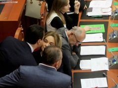 Tjetër pakt PD – LSI në Kuvend, ja çfarë i fali Basha – Kryemadhit