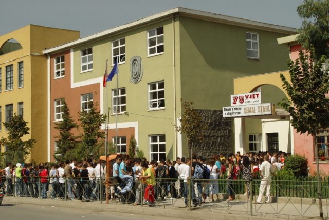 Shkolla_e_Mesme_Qemal_Stafa.sized