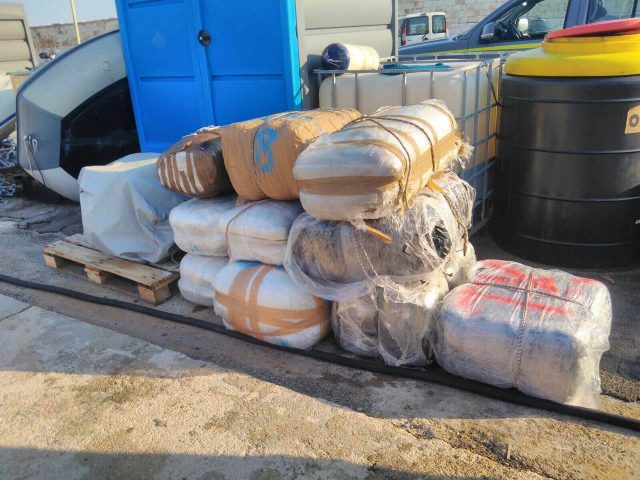 22251125_346904795735363_6961406_o