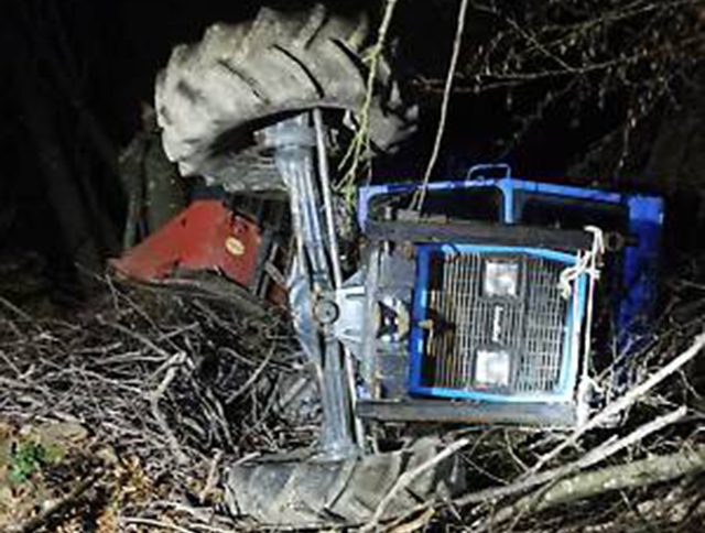 Itali, traktor i permbysur