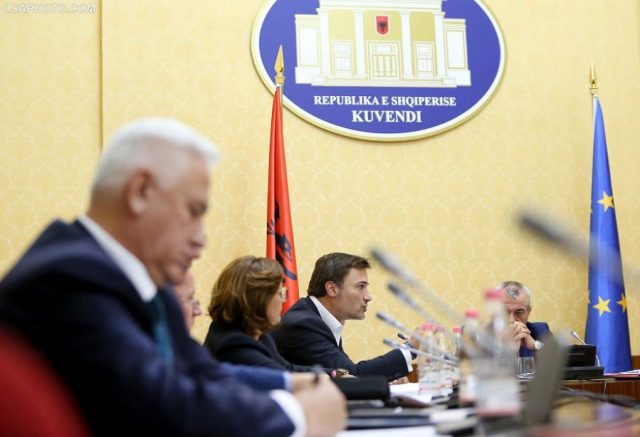 Nasip Naco, mbledhja Keshillit Mandateve