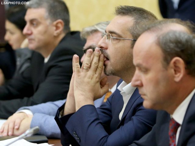 Saimir Tahiri, mblledhja e Keshillit te Mandateve2