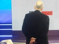 ARTAN FUGA/ …Ti me qeth, une te qis kafe