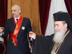 Edi Rama, Kalorës i Kishës greke, por e mban të fshehtë