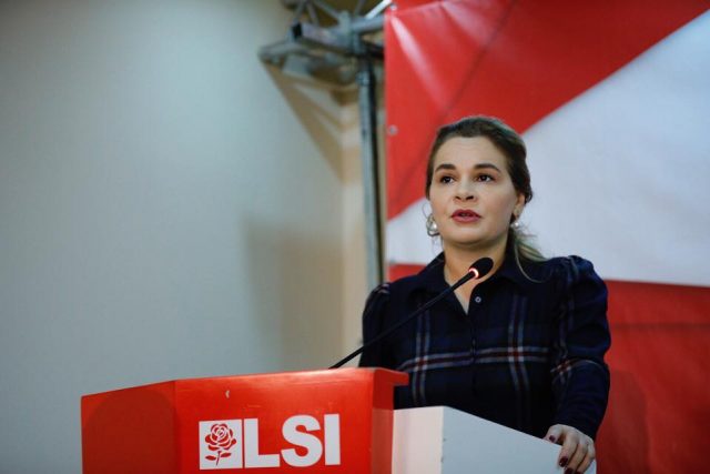 monika kryemadhi me lsi