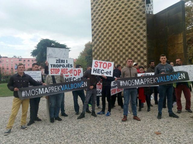 Proteste, HEC Valbone