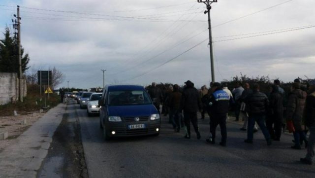 Proteste, naftetaret1