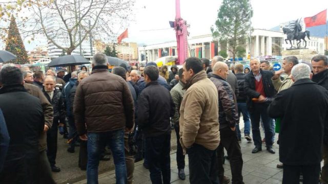 Proteste, naftetaret2