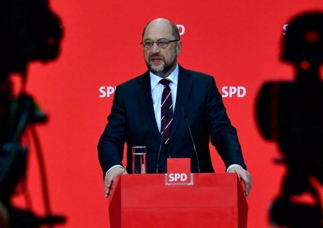 auto_Shefi_i_SPD-se_Martin_Schulz1512688784